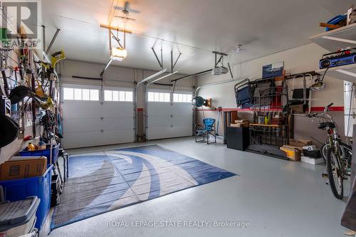 46 Hawkswood Trail, Hamilton, ON - Indoor Photo Showing Garage