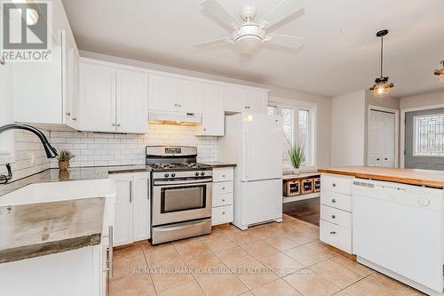 541 David Street, Gravenhurst, ON - Indoor Photo Showing Kitchen