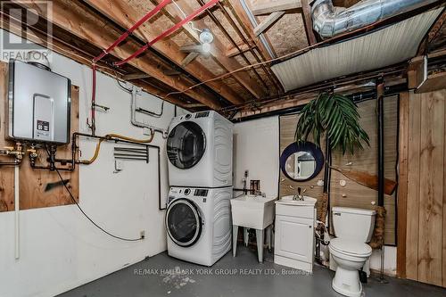 541 David Street, Gravenhurst, ON - Indoor Photo Showing Laundry Room