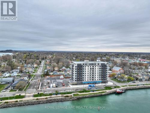 803 - 118 West Street, Port Colborne (878 - Sugarloaf), ON - Outdoor With Body Of Water With View