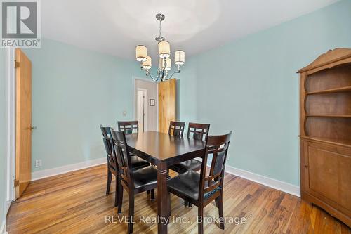 6456 Burdette Drive, Niagara Falls (212 - Morrison), ON - Indoor Photo Showing Dining Room