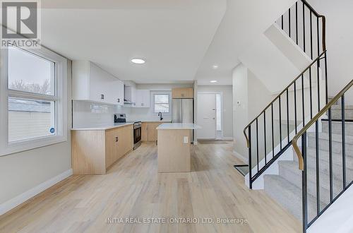 62 Adswood Road, London, ON - Indoor Photo Showing Kitchen