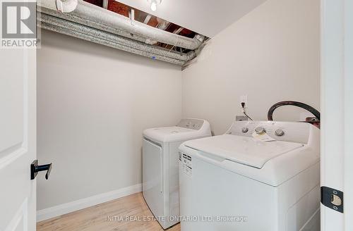 62 Adswood Road, London, ON - Indoor Photo Showing Laundry Room