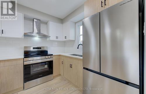 62 Adswood Road, London, ON - Indoor Photo Showing Kitchen