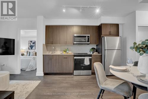 1904 - 2550 Simcoe Street N, Oshawa, ON - Indoor Photo Showing Kitchen With Stainless Steel Kitchen