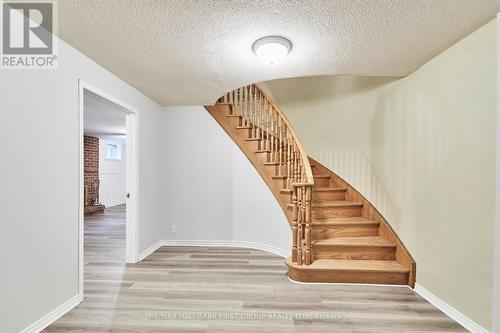 542 Mcleod Crescent, Pickering, ON - Indoor Photo Showing Other Room