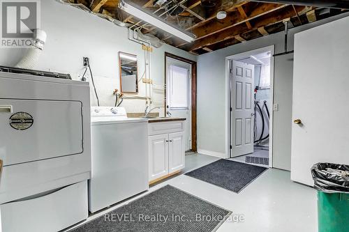 719 Church Street, Pelham (664 - Fenwick), ON - Indoor Photo Showing Laundry Room