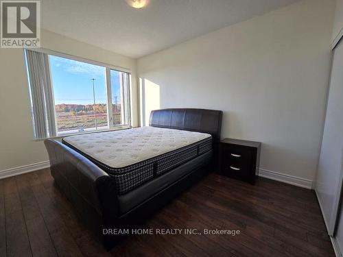 712 - 325 South Park Road, Markham, ON - Indoor Photo Showing Bedroom