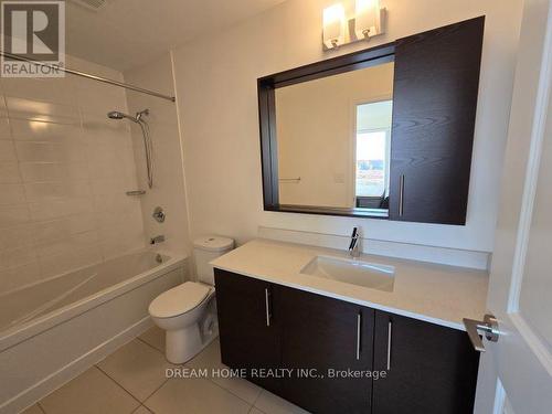 712 - 325 South Park Road, Markham, ON - Indoor Photo Showing Bathroom