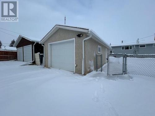 1321 92 Avenue, Dawson Creek, BC - Outdoor With Exterior