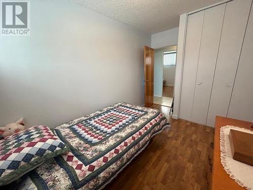 1321 92 Avenue, Dawson Creek, BC - Indoor Photo Showing Bedroom