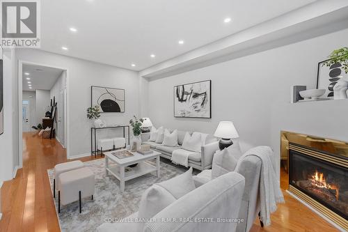 23 Barnwood Drive, Richmond Hill (Oak Ridges Lake Wilcox), ON - Indoor Photo Showing Living Room With Fireplace