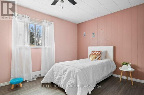 50 Denison Drive, Addington Highlands, ON - Indoor Photo Showing Bedroom