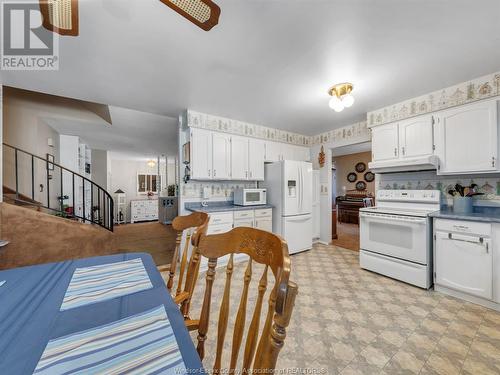 1219 Nottingham, Kingsville, ON - Indoor Photo Showing Kitchen