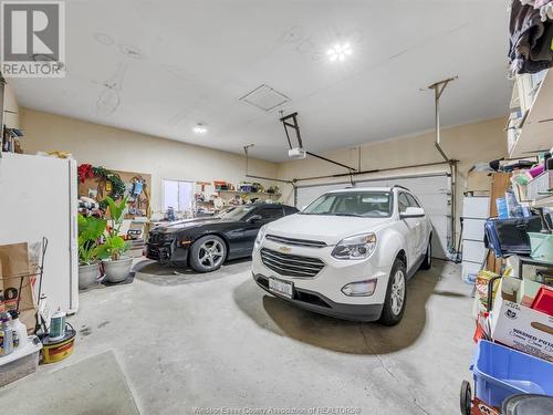 1219 Nottingham, Kingsville, ON - Indoor Photo Showing Garage