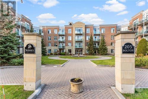 Ph13 - 205 Bolton Street, Ottawa, ON - Outdoor With Balcony