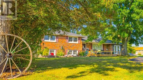 1820 Churchill Line, Sarnia, ON - Outdoor