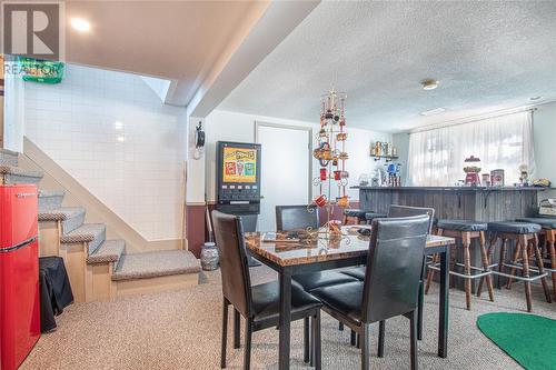 1820 Churchill Line, Sarnia, ON - Indoor Photo Showing Dining Room