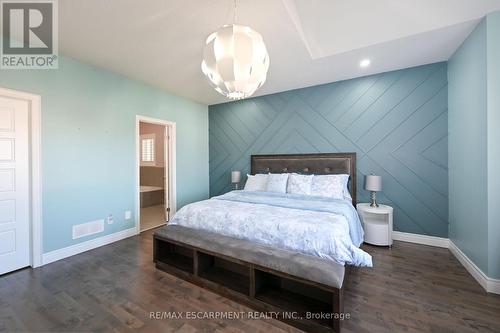 30 Ascoli Drive, Hamilton, ON - Indoor Photo Showing Bedroom