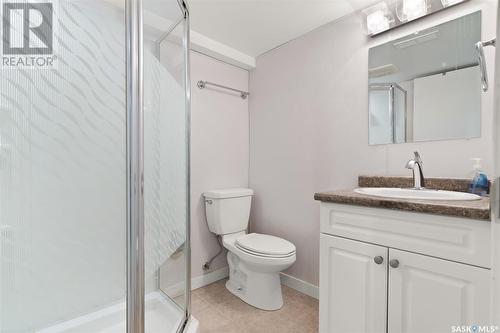 2026 Wallace Street, Regina, SK - Indoor Photo Showing Bathroom