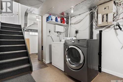 2026 Wallace Street, Regina, SK - Indoor Photo Showing Laundry Room