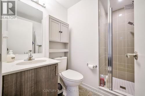 94 Bartley Drive, Toronto, ON - Indoor Photo Showing Bathroom