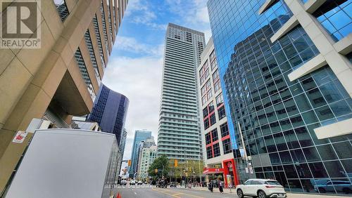 714 - 300 Front Street W, Toronto, ON - 