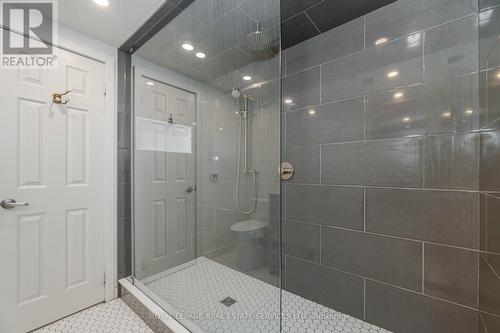 24A Massey Street, Toronto, ON - Indoor Photo Showing Bathroom