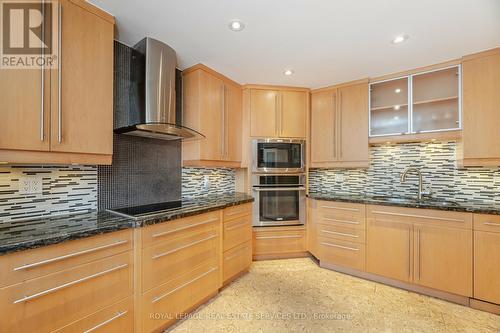 24A Massey Street, Toronto, ON - Indoor Photo Showing Kitchen