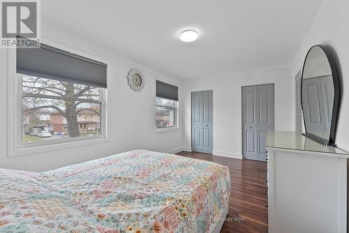 383 Durham Court, Oshawa, ON - Indoor Photo Showing Bedroom