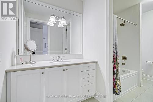 141 Annsleywood Court, Vaughan, ON - Indoor Photo Showing Bathroom