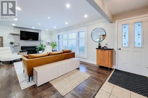 #Main - 149 Oneida Boulevard, Hamilton, ON - Indoor Photo Showing Living Room With Fireplace