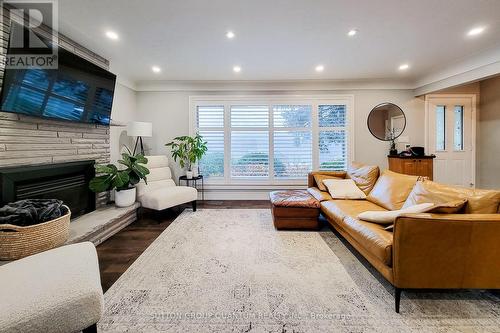 #Main - 149 Oneida Boulevard, Hamilton, ON - Indoor Photo Showing Living Room With Fireplace