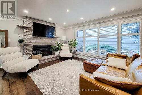 #Main - 149 Oneida Boulevard, Hamilton, ON - Indoor Photo Showing Living Room With Fireplace