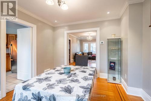 53 Tuxedo Avenue S, Hamilton, ON - Indoor Photo Showing Bedroom