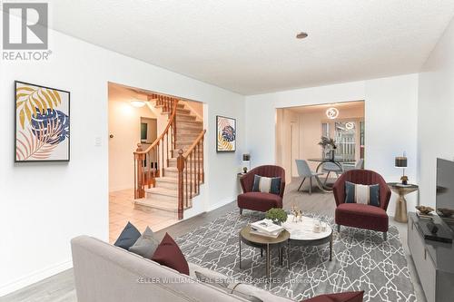 243 Highview Drive, Kitchener, ON - Indoor Photo Showing Living Room