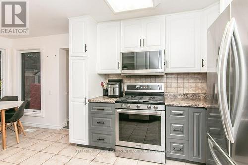 243 Highview Drive, Kitchener, ON - Indoor Photo Showing Kitchen