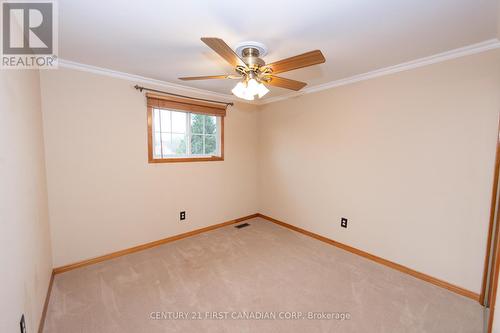 2 Sauve Avenue, St. Thomas, ON - Indoor Photo Showing Other Room