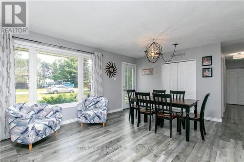 7 Front Street, South Bruce Peninsula, ON - Indoor Photo Showing Dining Room