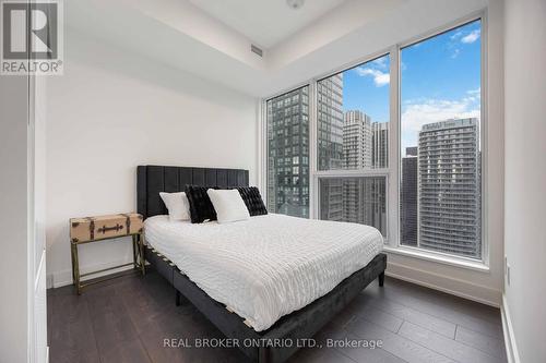 3206 - 15 Mercer Street, Toronto, ON - Indoor Photo Showing Bedroom