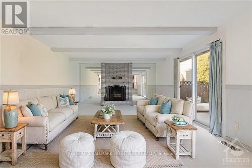 1763 Calumet Lane, Ottawa, ON - Indoor Photo Showing Living Room With Fireplace