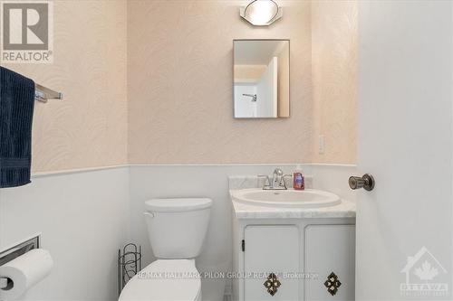 1763 Calumet Lane, Ottawa, ON - Indoor Photo Showing Bathroom