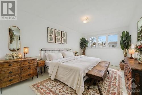 1763 Calumet Lane, Ottawa, ON - Indoor Photo Showing Bedroom