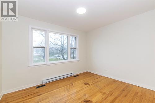 224 Torbay Road, St. John'S, NL - Indoor Photo Showing Other Room