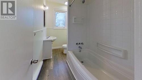 224 Torbay Road, St. John'S, NL - Indoor Photo Showing Bathroom