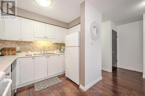 77 - 920 Edinburgh Road S, Guelph, ON - Indoor Photo Showing Kitchen With Double Sink