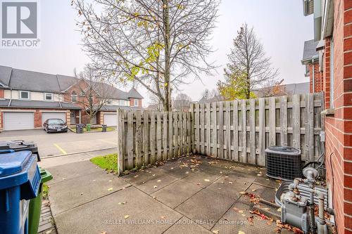 77 - 920 Edinburgh Road S, Guelph, ON - Outdoor