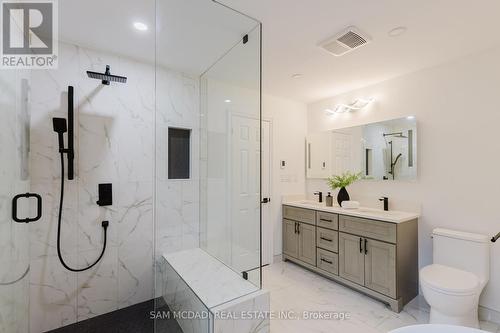 5392 Champlain Trail, Mississauga, ON - Indoor Photo Showing Bathroom