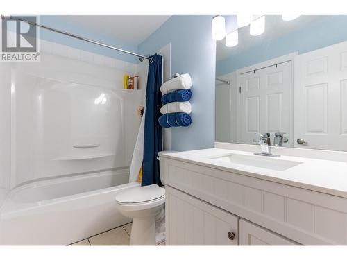 2050 Qu'Appelle Boulevard Unit# 24, Kamloops, BC - Indoor Photo Showing Bathroom