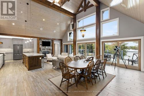 3298 Seydel Lane, Severn, ON - Indoor Photo Showing Dining Room